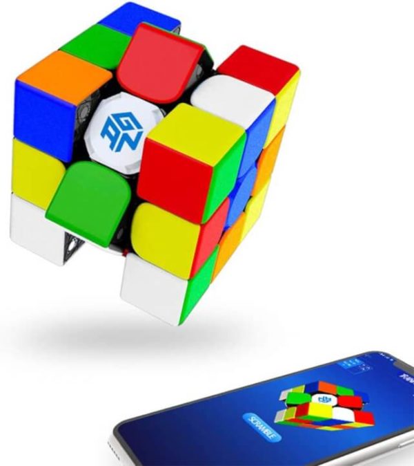 Smart Rubik Cube That Helps You Finish Faster