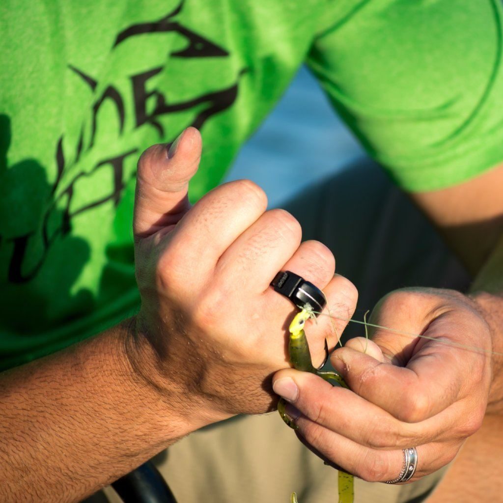 Wearable Quick Fishing Line Cutter