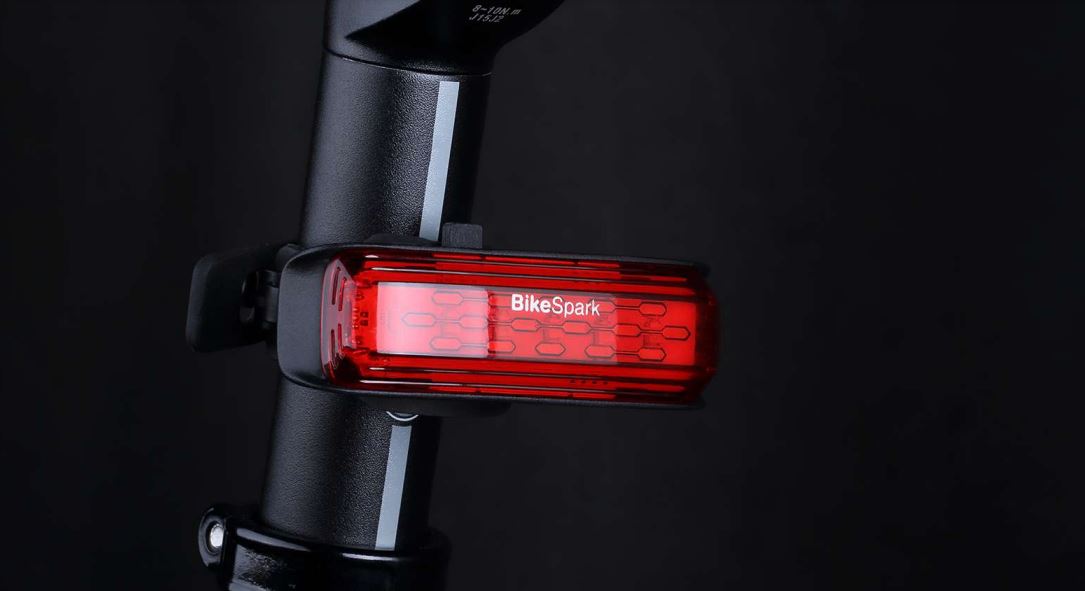 7 Smart Bicycle Tail Lights That Auto Turn On as You Move