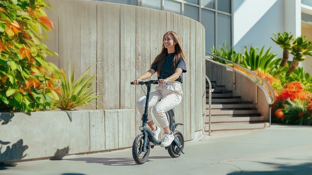 5 Best Portable Personal Vehicles for Commuting (Under $700)