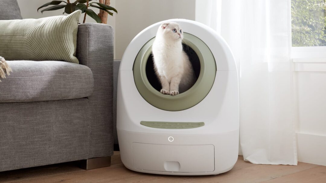 Leo’s Loo Too Self-Cleaning Litter Box that Works With Alexa & Google