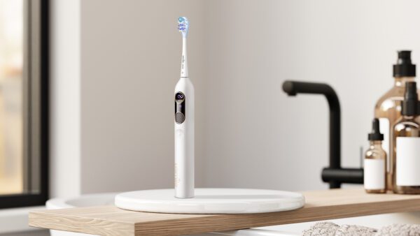 usmile Y10 Pro Smart Responsive Electric Toothbrush 01