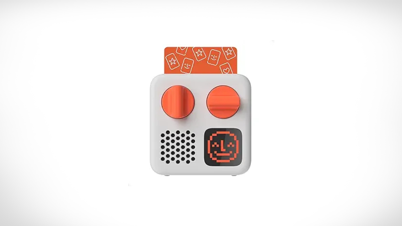 This Yoto Mini plays stories, music, and podcasts screen-free.