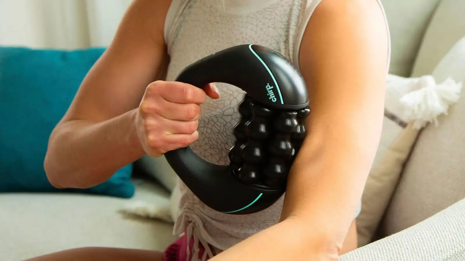 Chirp RPM Mini provides deep tissue relief and faster recovery with 3-speed spin