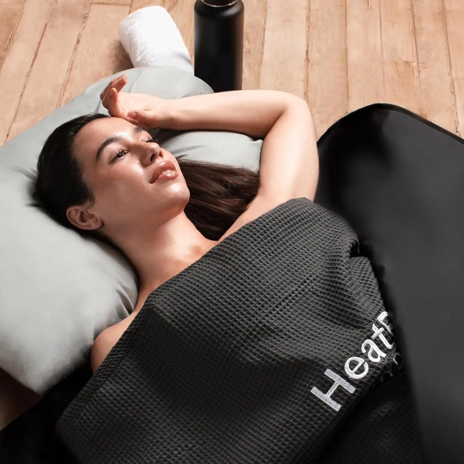 This HeatPod Infrared Sauna Blanket provides deep detoxification and pain relief